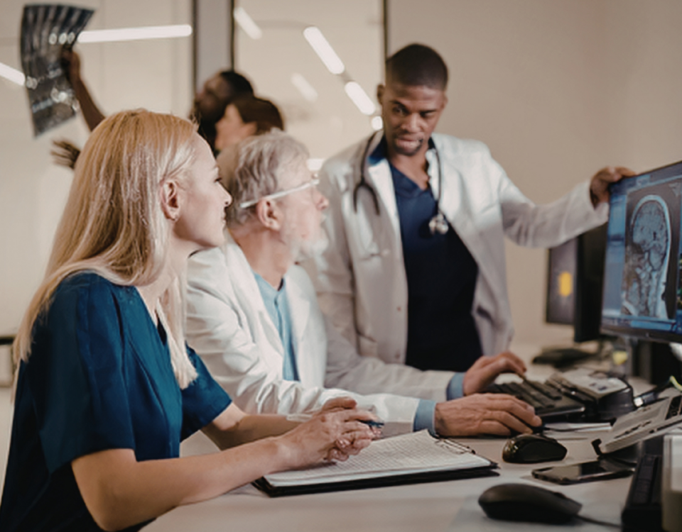 Healthcare professional in diagnostic imaging setting representing sonographer and MRT contract roles in Canada